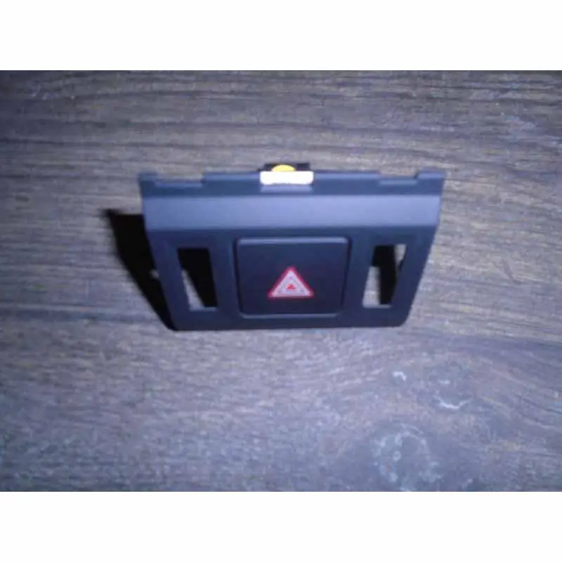 spínač výstražných světel AUDI Q5 80A80A941509 Víkendová Akce