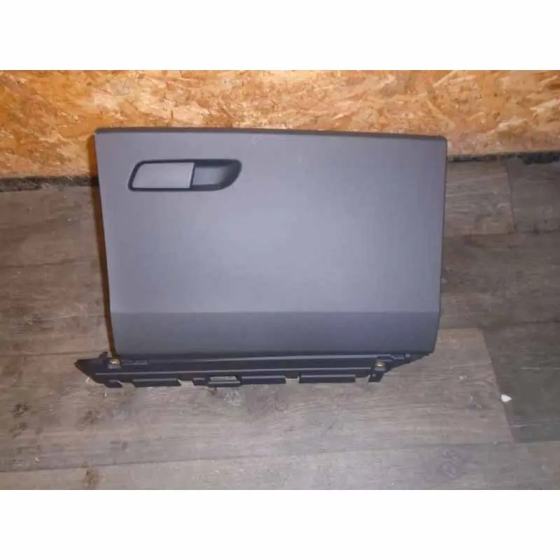 kastlík spolujezdce AUDI Q5 80A80A857035 Výprodej