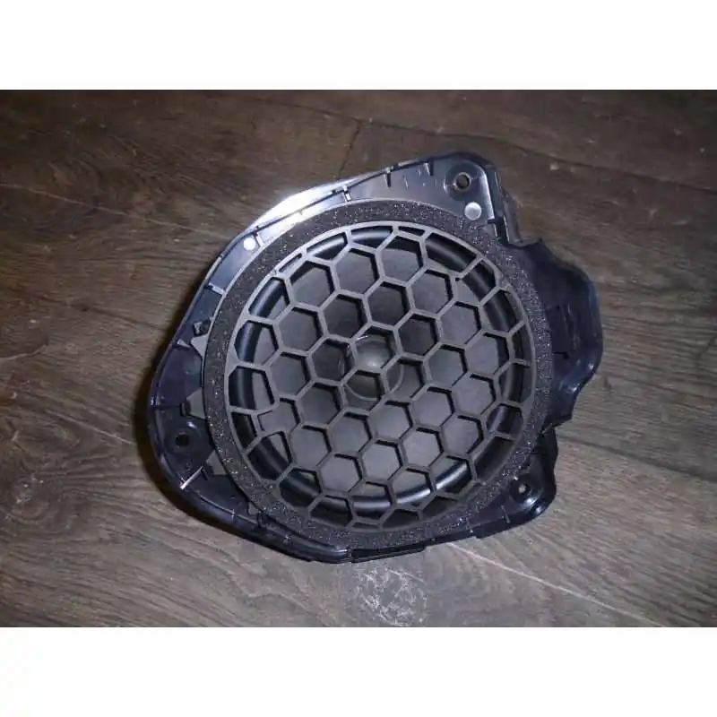 Akce reproduktor středový/basový AUDI A3 8V08V00354118V0035411B