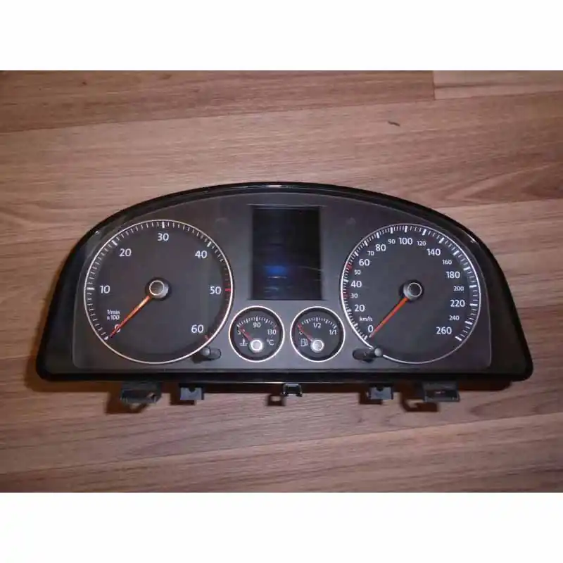 Časově Omezené přístroje VW Touran 1T0 2003-06 2,0 TDi1T0920871AVDD