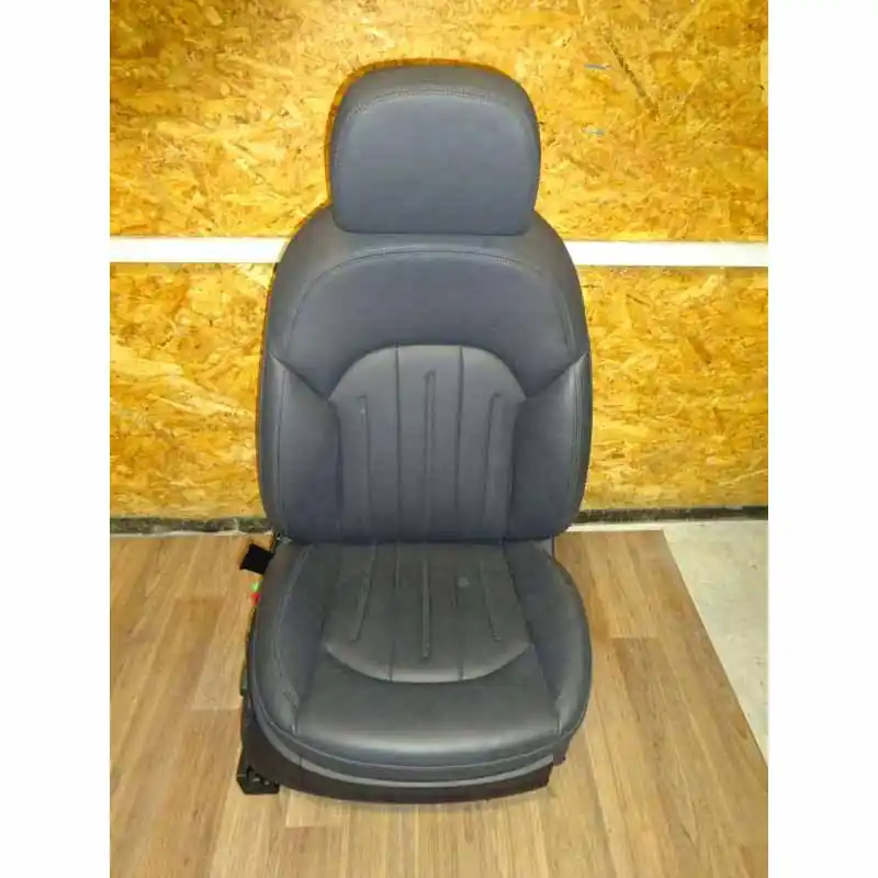 sedadlo spolujezdce - kožené, elektricky ovládané, vyhřívané AUDI A8 4H0 lift Oblíbený