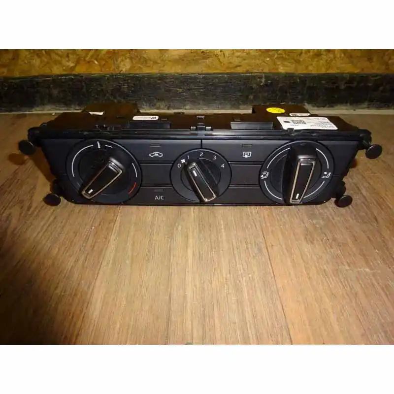 klimatronic SEAT Arona 6F96F1820045FYMS Kup Teď