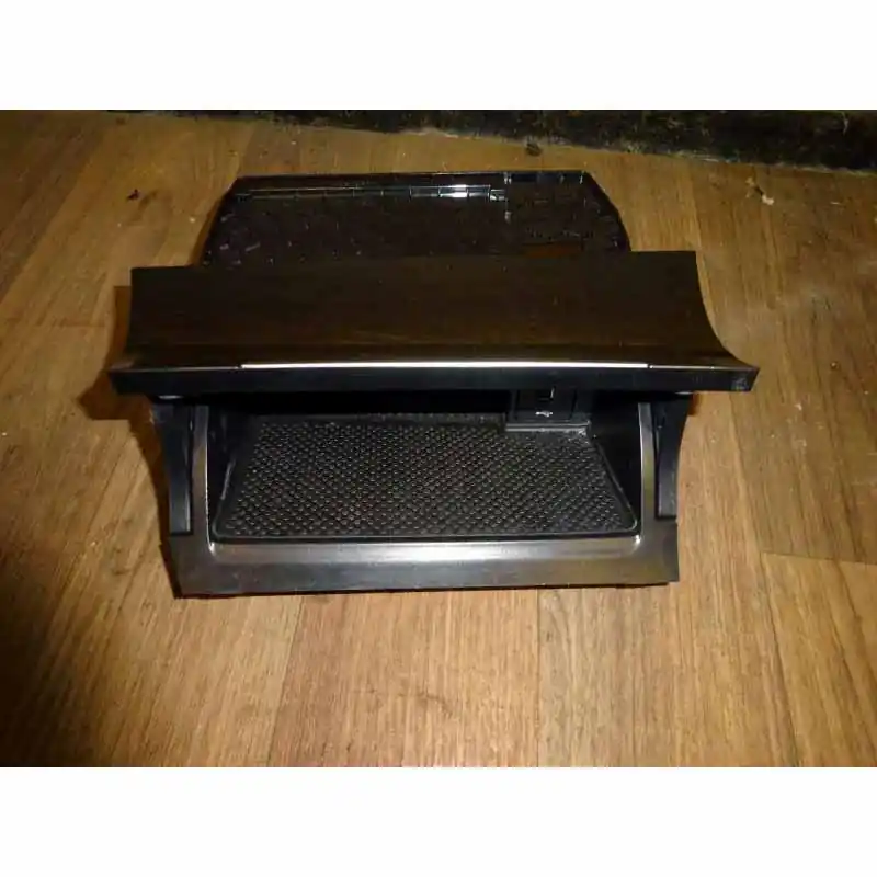 Tovární Cena popelník VW Golf VII 5G0 lift5G1863391NAR5G1863391J82V5G1857337CEUO