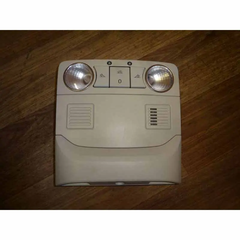 Bezpečná Platba stropní světlo přední SEAT Leon 5F0 (lift)5F0947105AJWRC