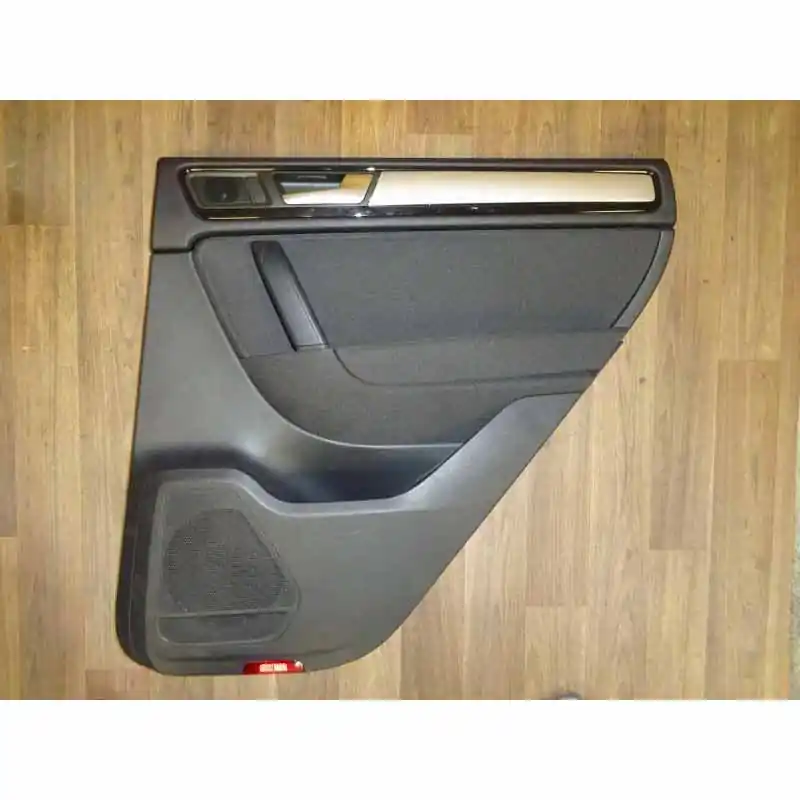 tapecírunk dveří zadní pravý VW Touareg 7P07P6867212BDY0V Rychlé Dodání