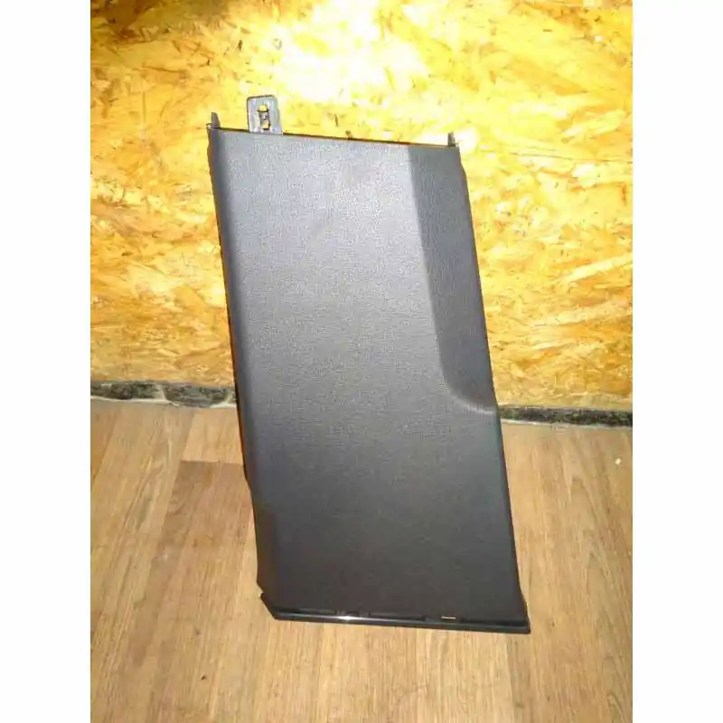 panel sloupku B spodní levý ŠKODA Superb III 3V03V0867281B9B9 Objednat Nyní