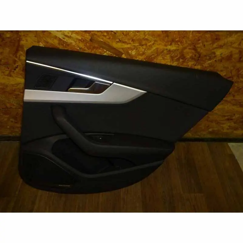 Speciální Cena tapecírunk dveří pravý zadní AUDI A4 8W0 combi8W0867488 - lehce poškozený