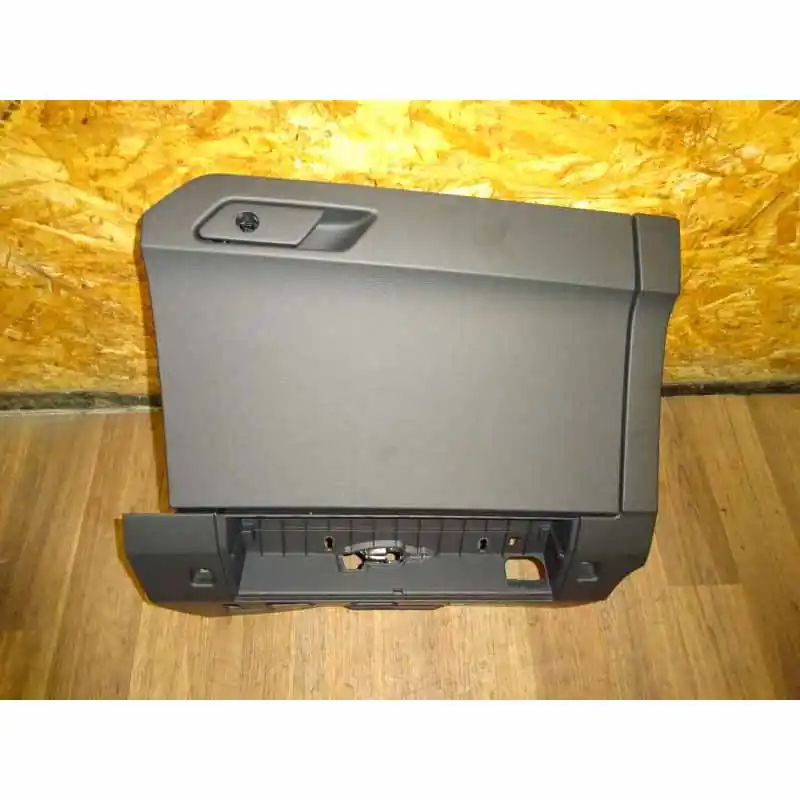 kastlík spolujezdce AUDI Q3 83A83B8803026PS - bez zámku Nová Kolekce