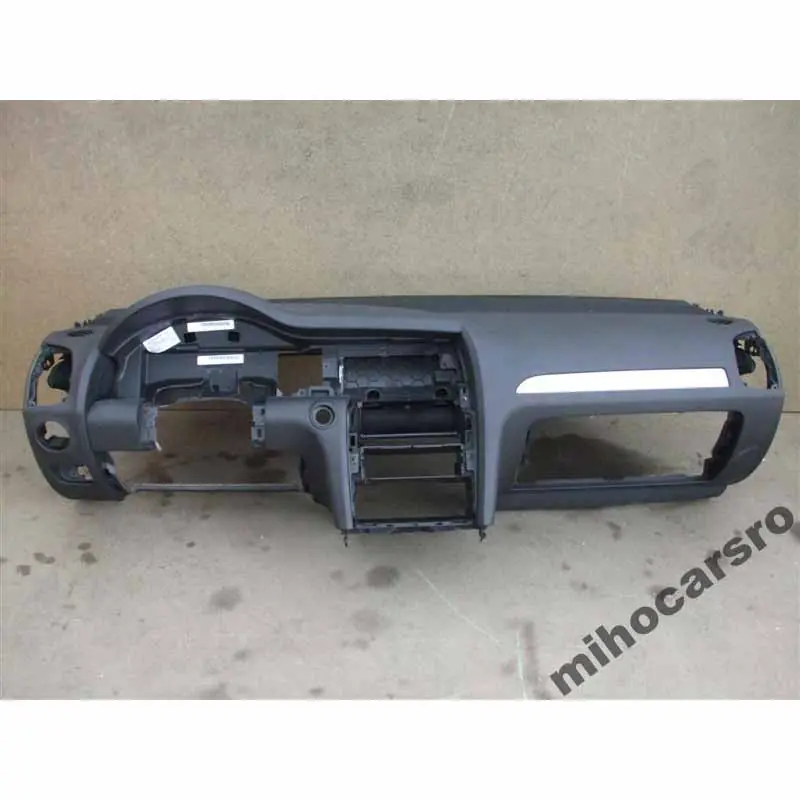 Akční Cena palubní deska AUDI Q7 10 4L0 lift