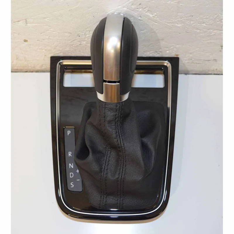 Tovární Cena manžeta řadící páky DSG + rámeček VW Jetta 5C lift5C7713203HTVJ