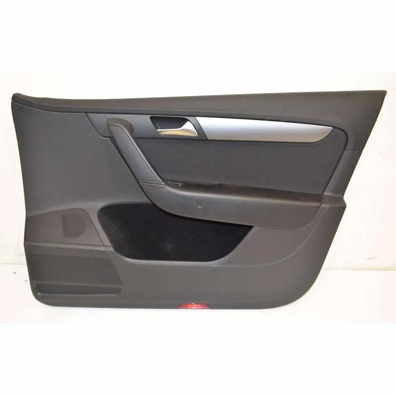 Vrácení Zdarma tapecírunk dveří přední pravý VW Passat B7 3AA3AB867012DOJS - lehce poškozený