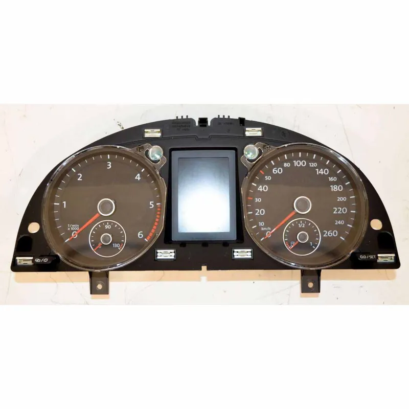 Značkový přístroje VW Passat B7 3AA 2,0 TDi3AA920870J