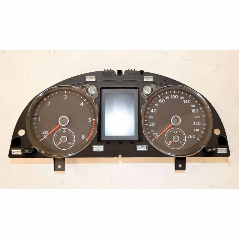 Víkendová Akce přístroje VW Passat B7 3AA 2,0 TDi3AA920870D