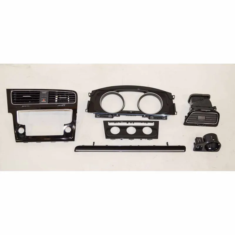 Vrácení Zdarma dekorace palubní desky VW Golf VII 5G05G1819743D5G0857189