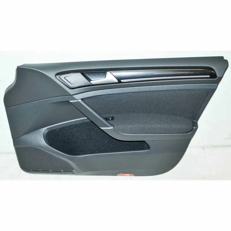 tapecírunk dveří přední pravý VW Golf VII 5G05G4867012EDNKI Oblíbený