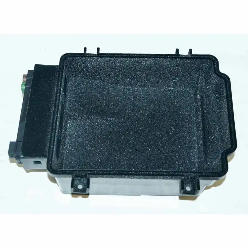 Aktuální odkládací schránka do středového tunelu AUDI Q7 4M0 lift4M88649814PK