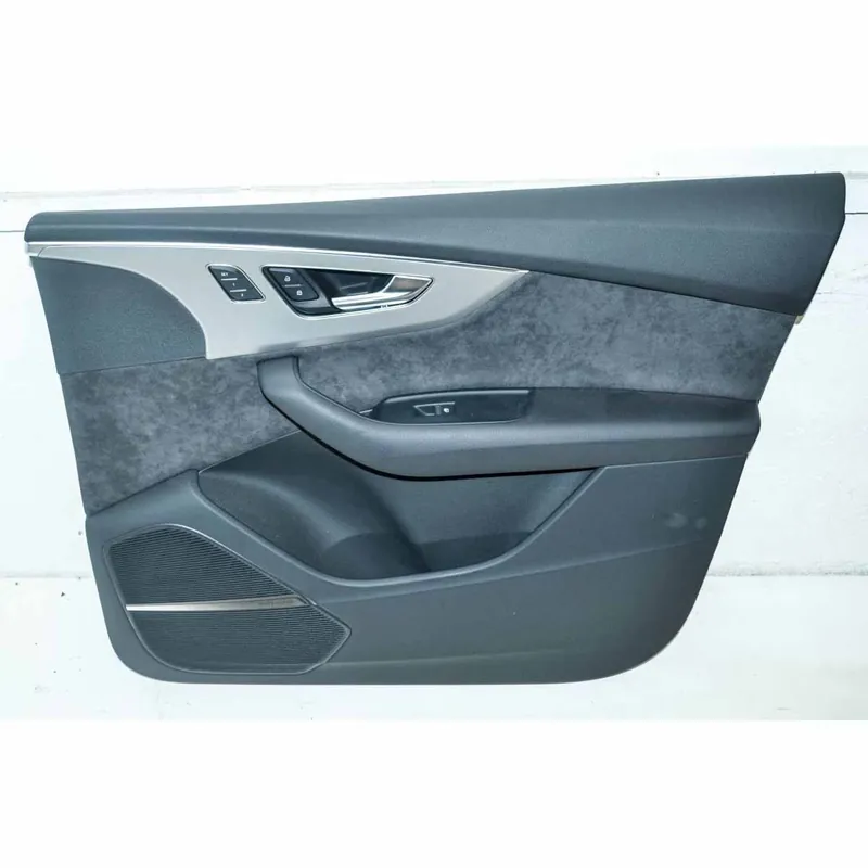 tapecírunk dveří přední pravý AUDI Q7 4M0 S-Line lift4M1867106K24A Vrácení Zdarma