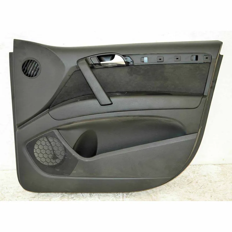 tapecírunk dveří pravý přední AUDI Q7 4L0 2007- Víkendová Akce