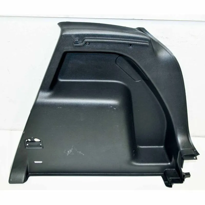 výplň kufru pravá VW Golf VI Plus 5M05M0867428N82V - lehce poškrábaná Pouze Dnes