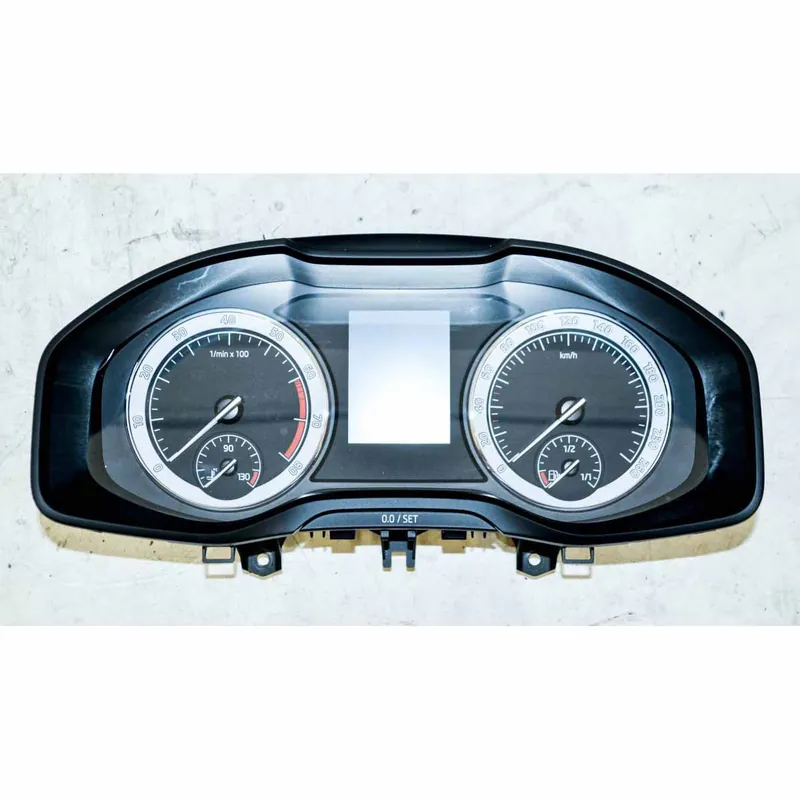 Novinka přístroje ŠKODA Kodiaq 565 1,5 TSi565920750C - poškozené sklo