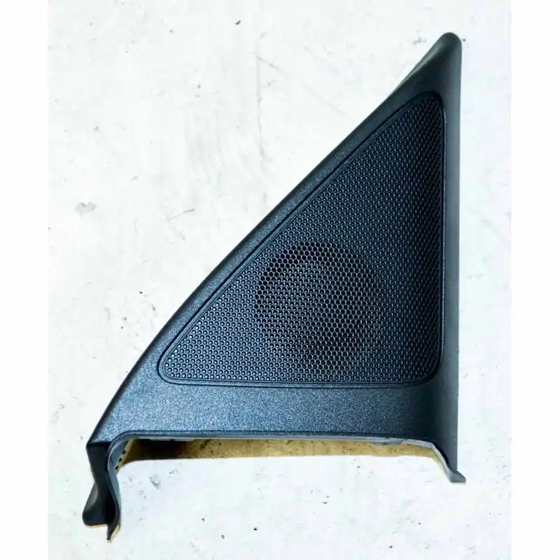 kryt reproduktoru dveří pravý přední AUDI Q3 8U08U10354244PK Jen Po Omezenou Doba