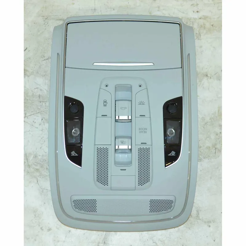 Finální Výprodej stropní světlo přední AUDI A8 4H0 lift4H0947135NET1